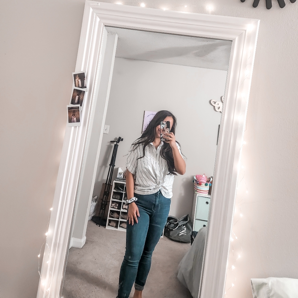 Stripe B&W Crossed Button Top